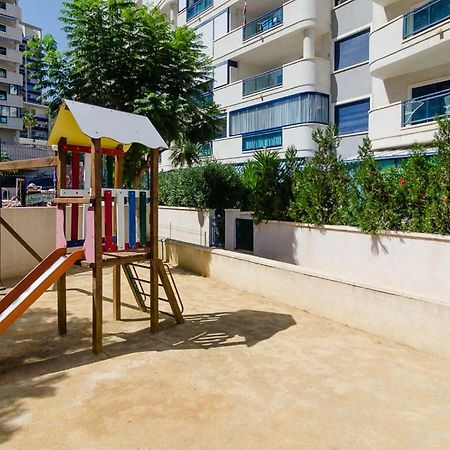 Comfortable Apartment In เบนิดอร์ม ภายนอก รูปภาพ