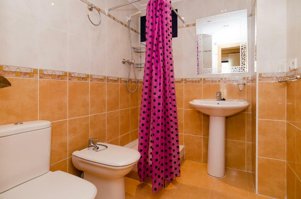 Comfortable Apartment In เบนิดอร์ม ภายนอก รูปภาพ