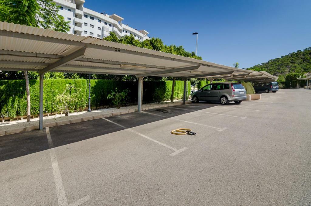 Comfortable Apartment In เบนิดอร์ม ภายนอก รูปภาพ